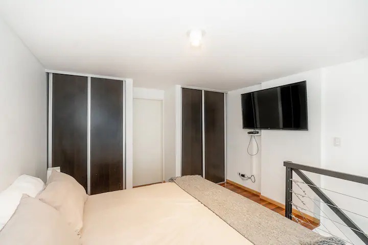 location image5