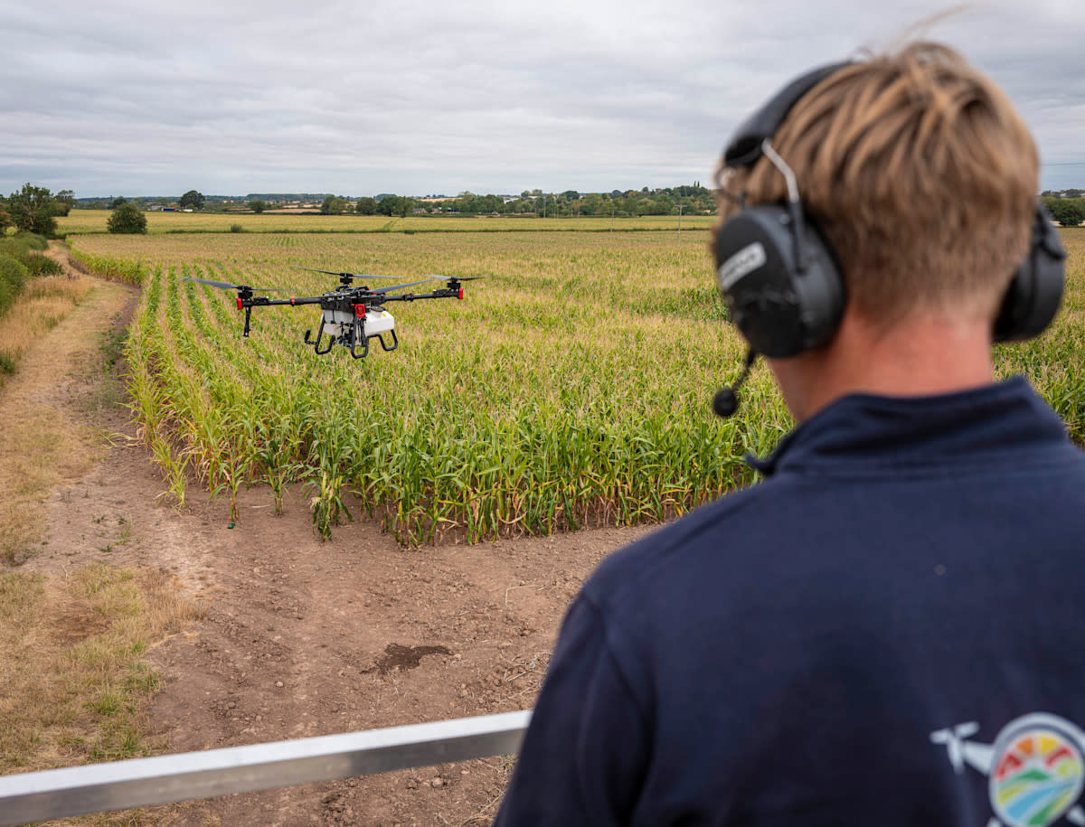  National scholarship launched to fly next generation of farmers into high-tech agri-drone careers