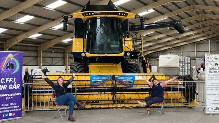 Carmarthenshire County Federation inspire school children about food and farming