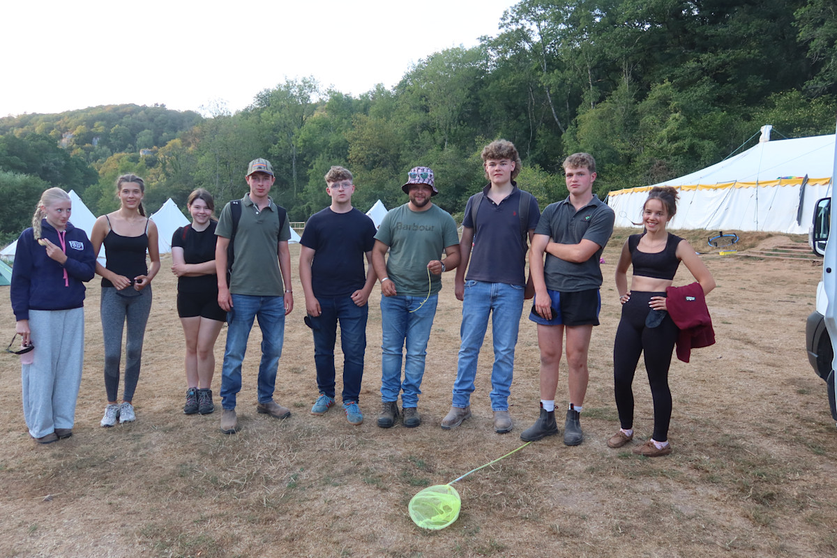 Youth Adventure 26