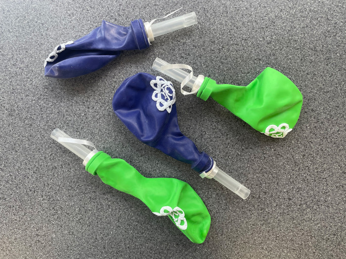 YFC Balloon with Valves (Blue / Green)