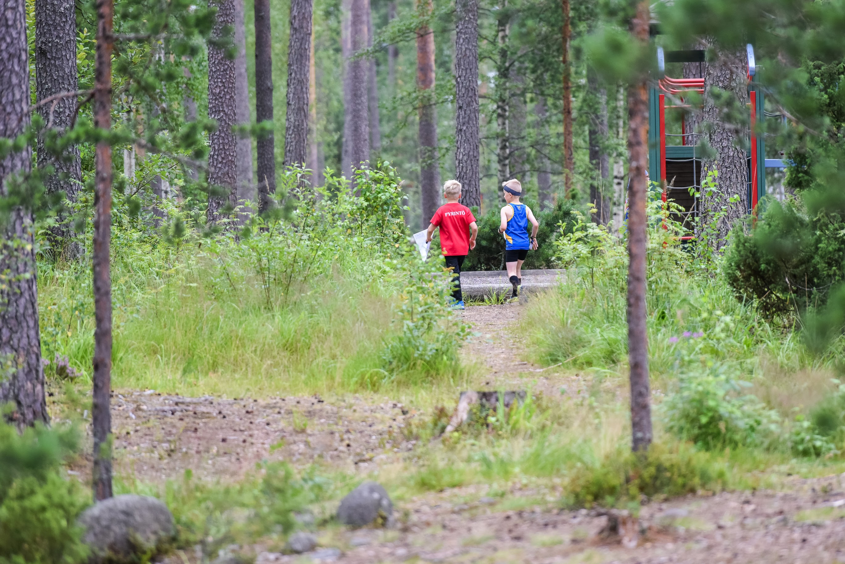 Luontoliikunta osaksi arkea -kuva