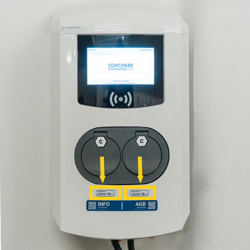 E-Ladestation mit Referenznummern