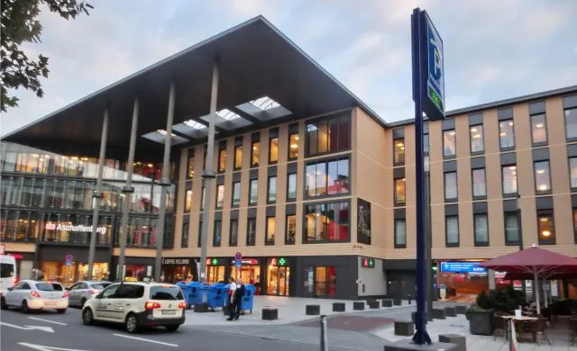 Parkhaus Hauptbahnhof in Aschaffenburg