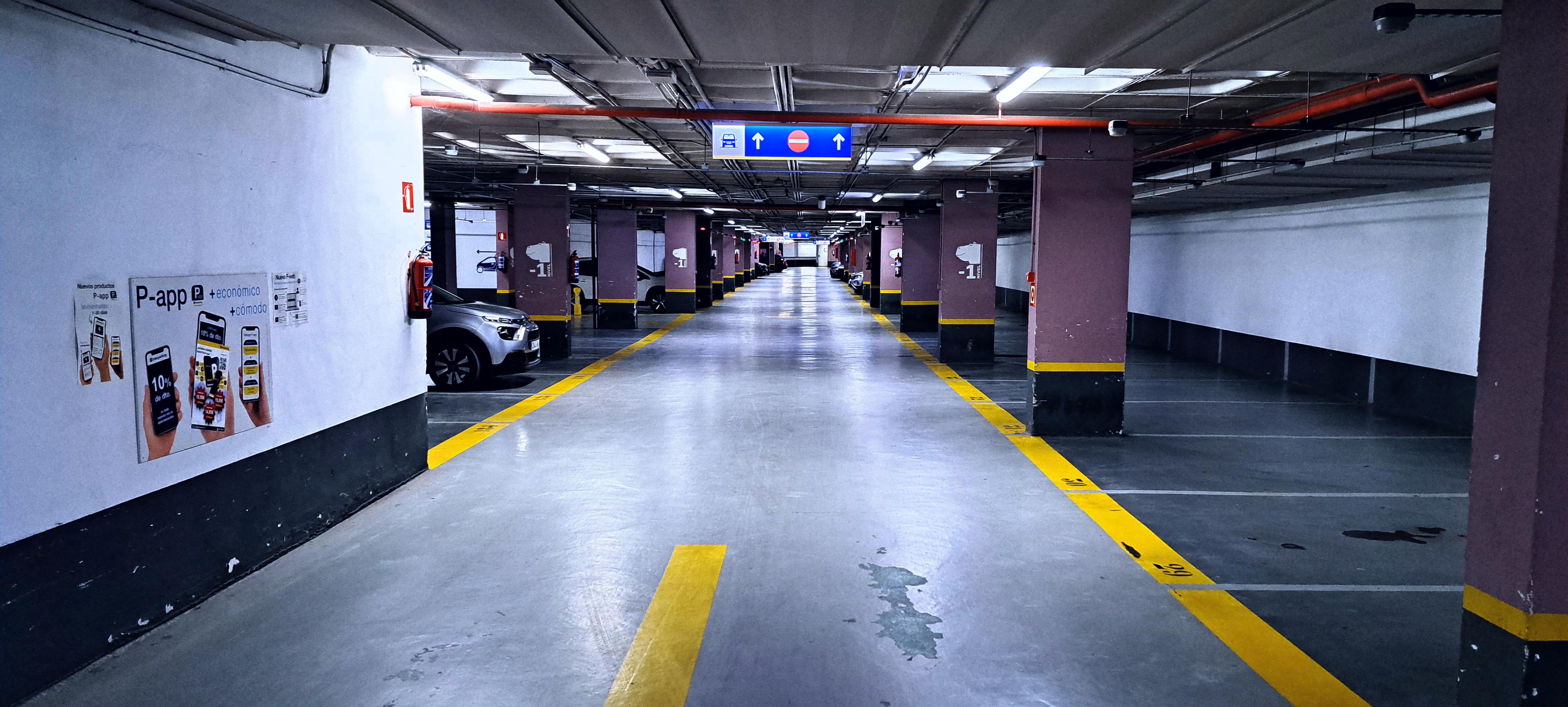 car park convenient, secure and ideally located near the city centre and healthcare services.