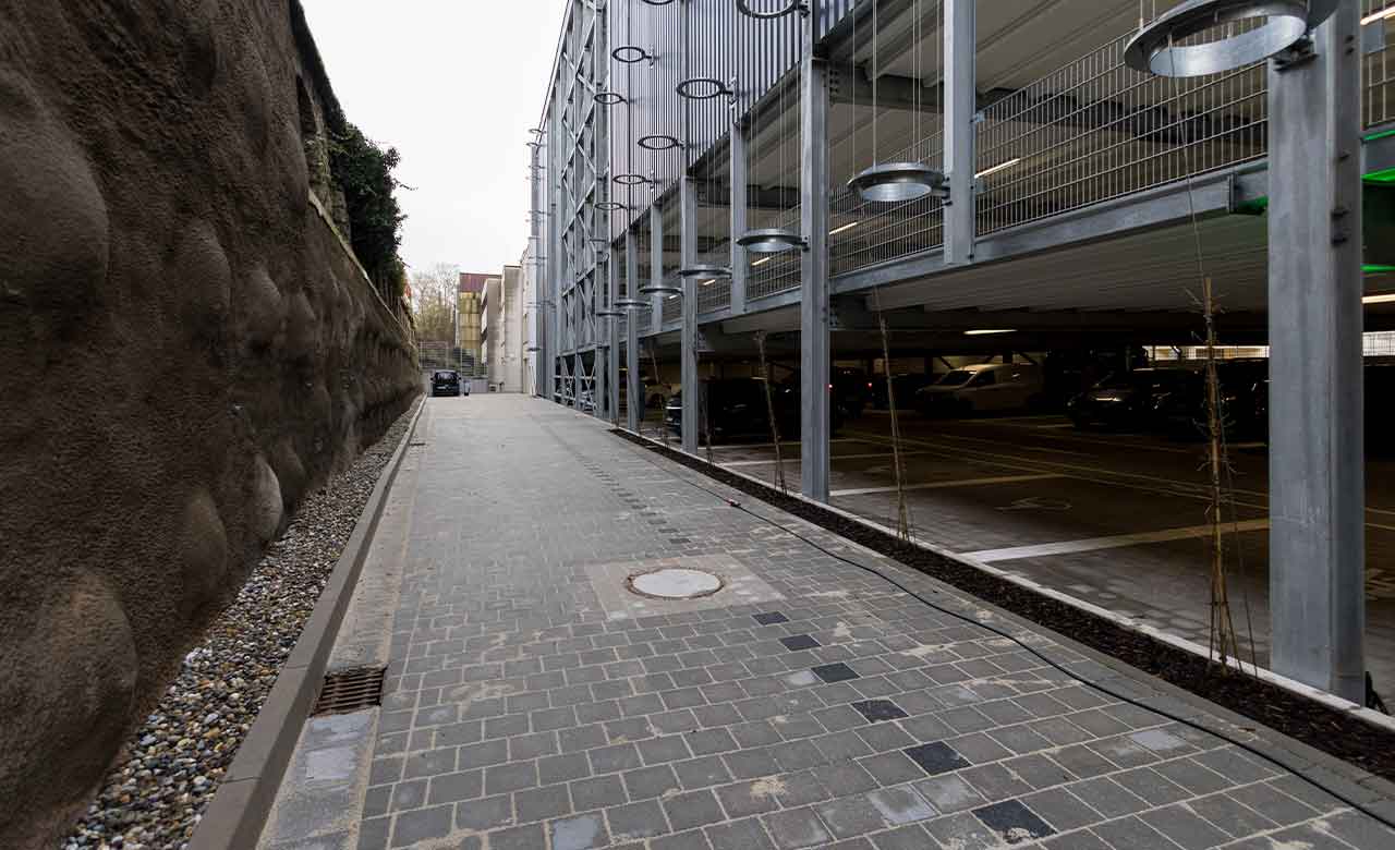 Außenansicht Parkhaus Hauptbahnhof City P9