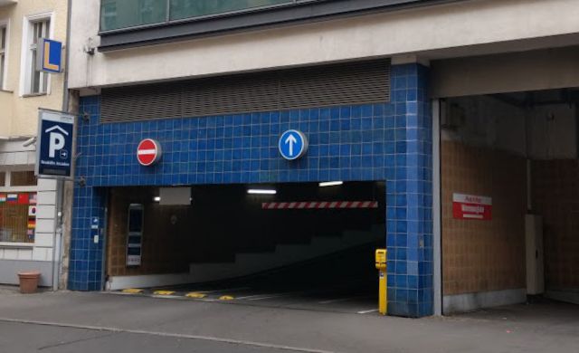 Parkhaus Neuköllner Arcaden in Berlin