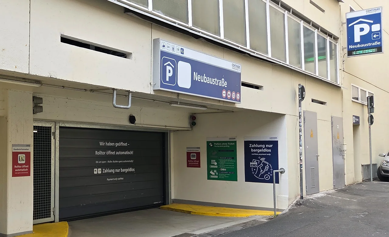 Parkhaus Neubaustraße in Würzburg Einfahrt