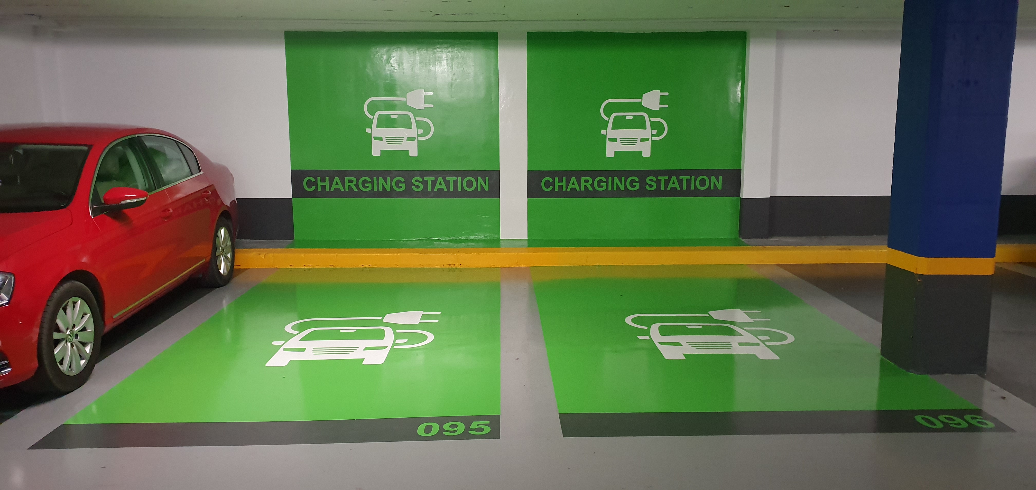 car park convenient, secure and ideally located near the city centre and healthcare services.