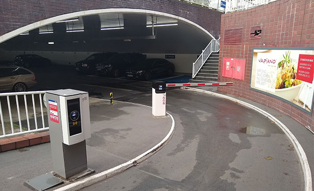 Tiefgarage Los Angeles Platz in Berlin