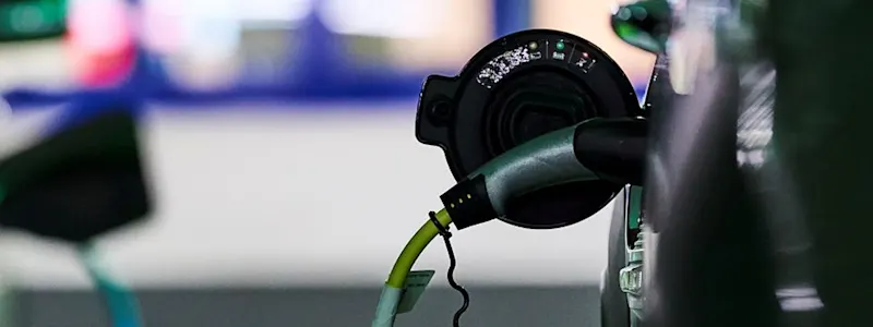 header picture ev charging DE
