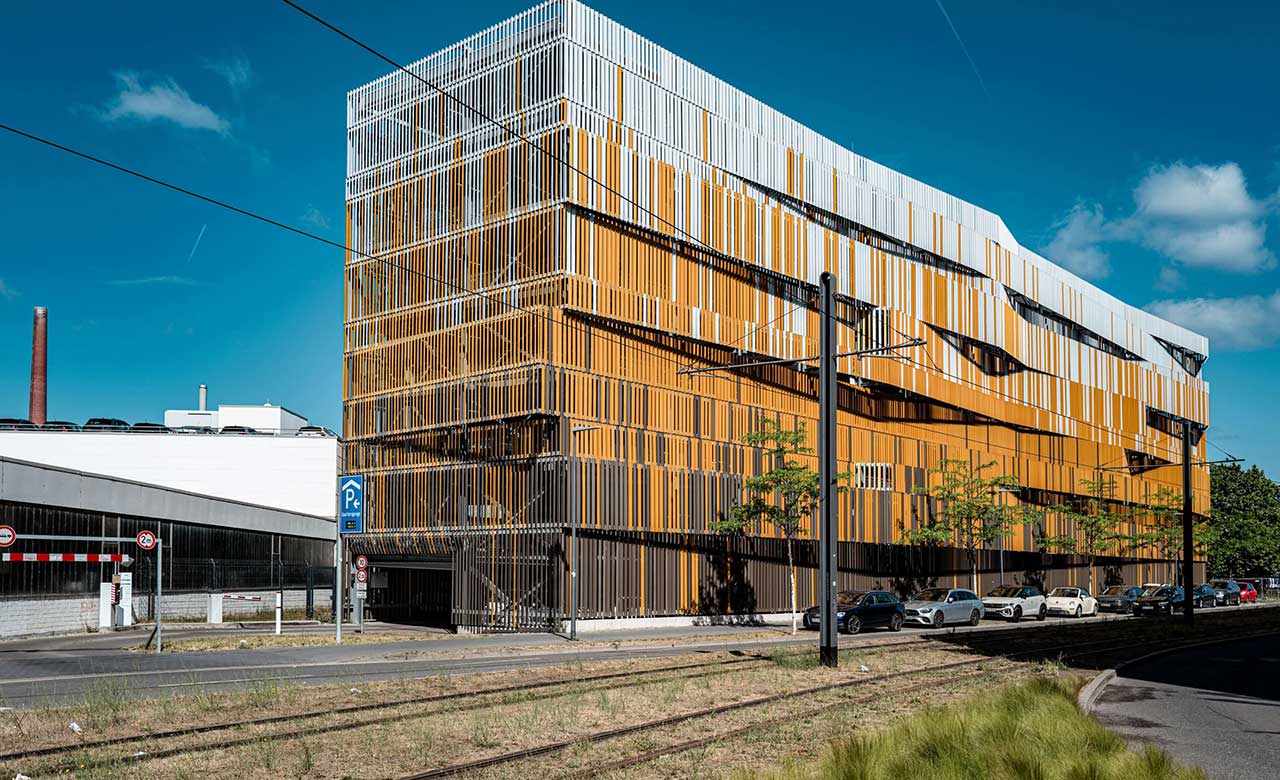 Parkhaus Zollhafen Mainz Außenansicht der Garage