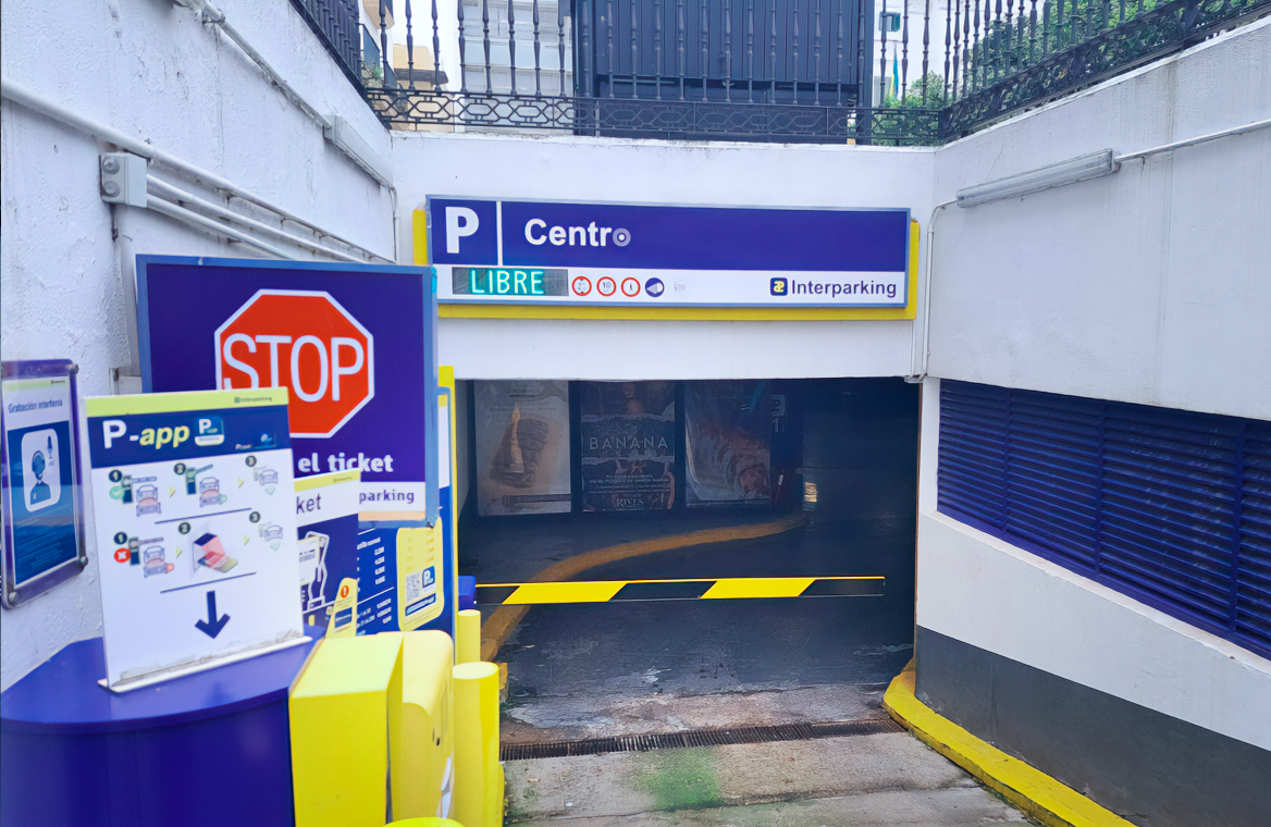 car park convenient, secure and ideally located near the city centre and healthcare services.