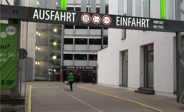 Parkhaus Hofaue City in Wuppertal-Elberfeld