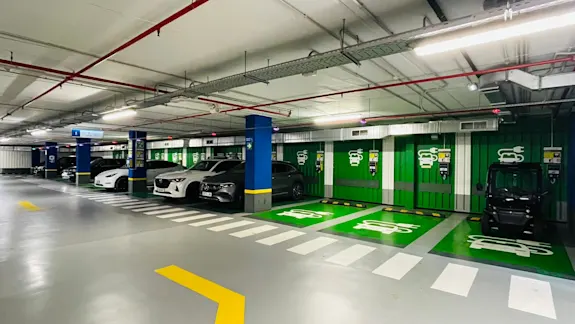 car park convenient, secure and ideally located near the city centre and healthcare services.