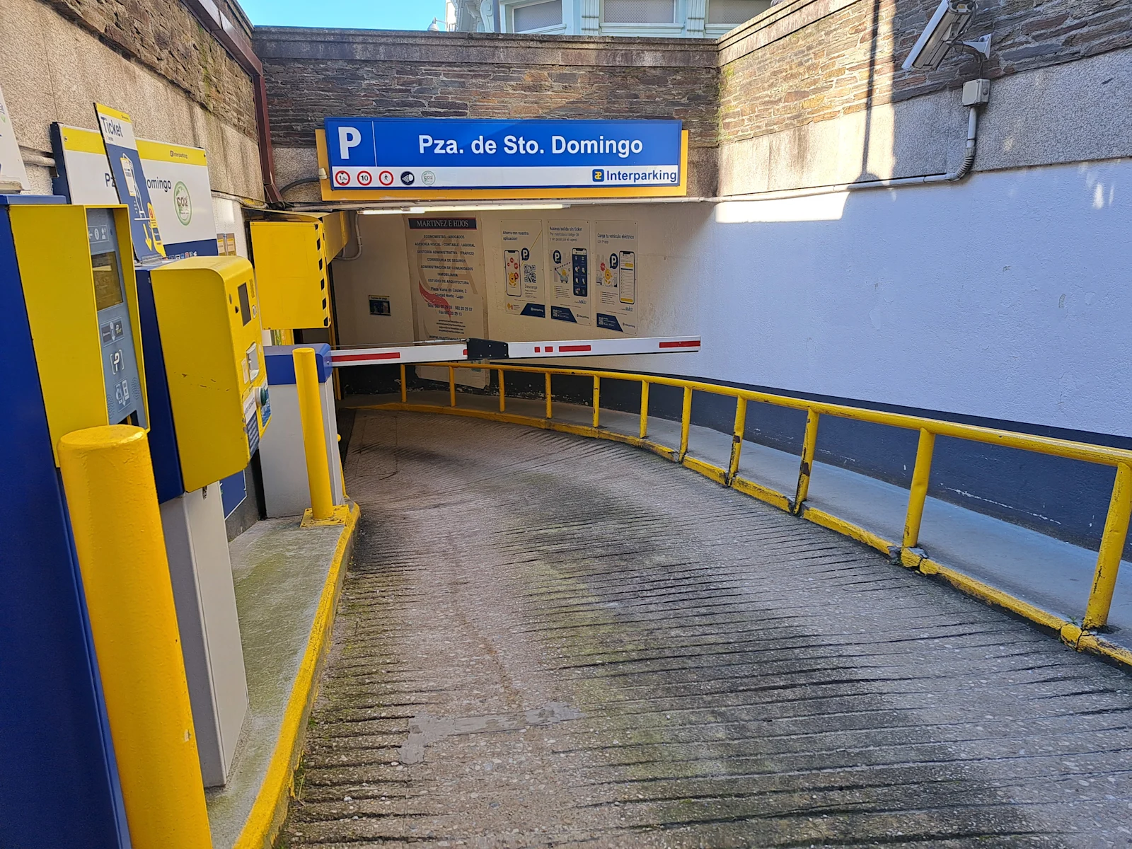 car park convenient, secure and ideally located near the city centre and healthcare services.