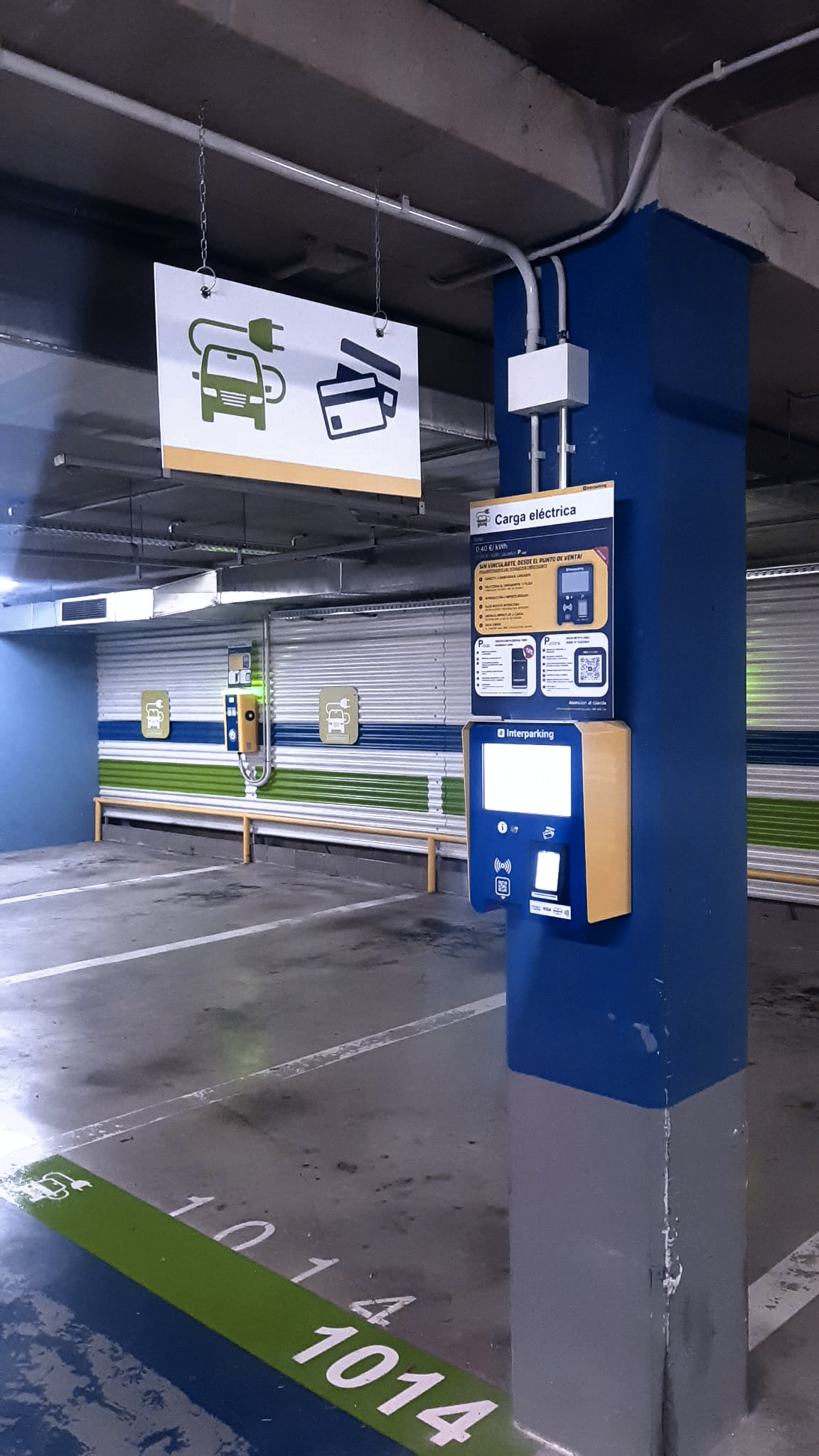 car park convenient, secure and ideally located near the city centre and healthcare services.