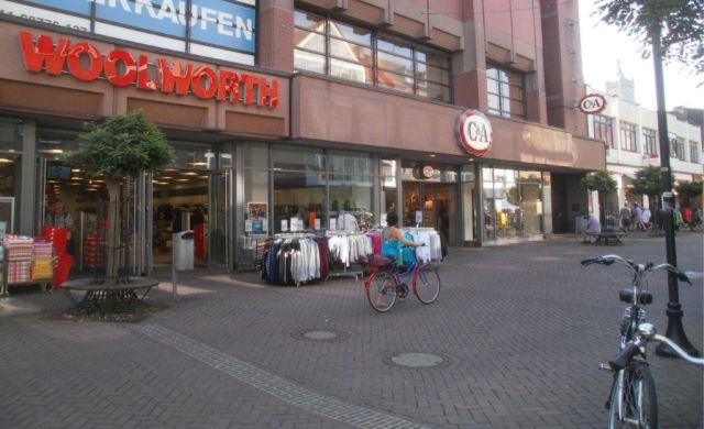 Parkplatz Herzogstr. Woolworth in Kleve