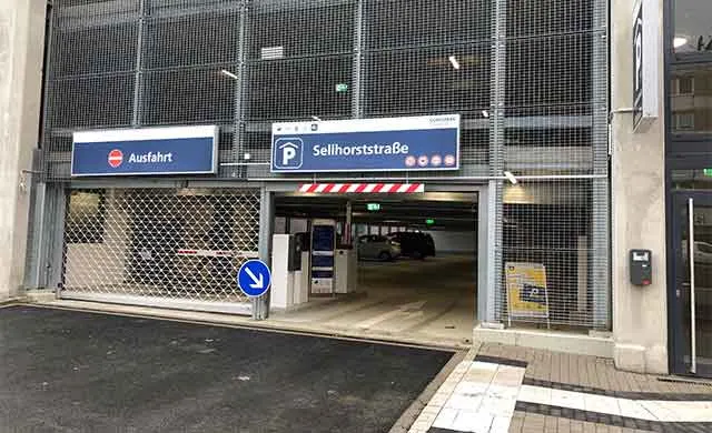 Einfahrt Sellhortstr.