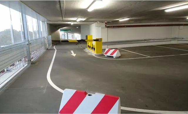 Parkhaus Wandsbeker Marktstraße