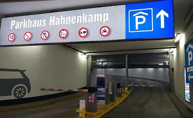 Parkhaus Hahnenkamp in Hamburg