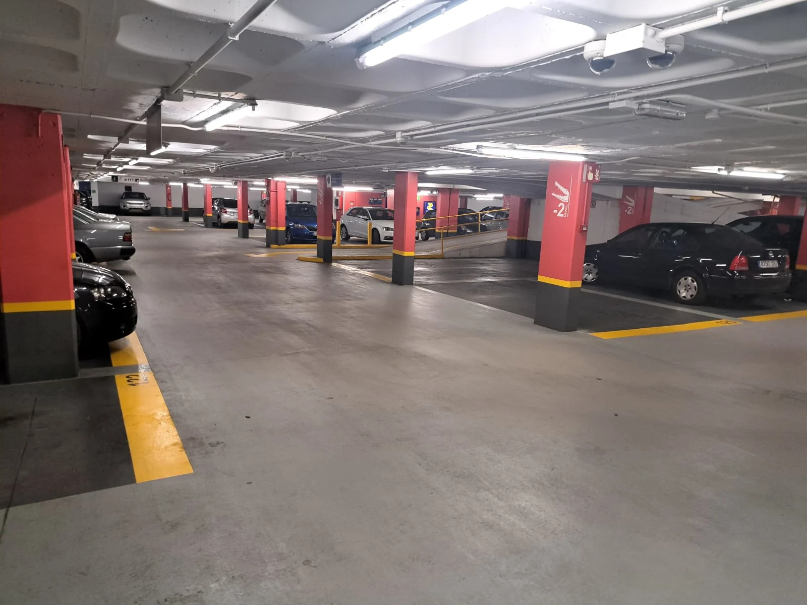 car park  right in the historic centre, ideal for visits and local tourism.