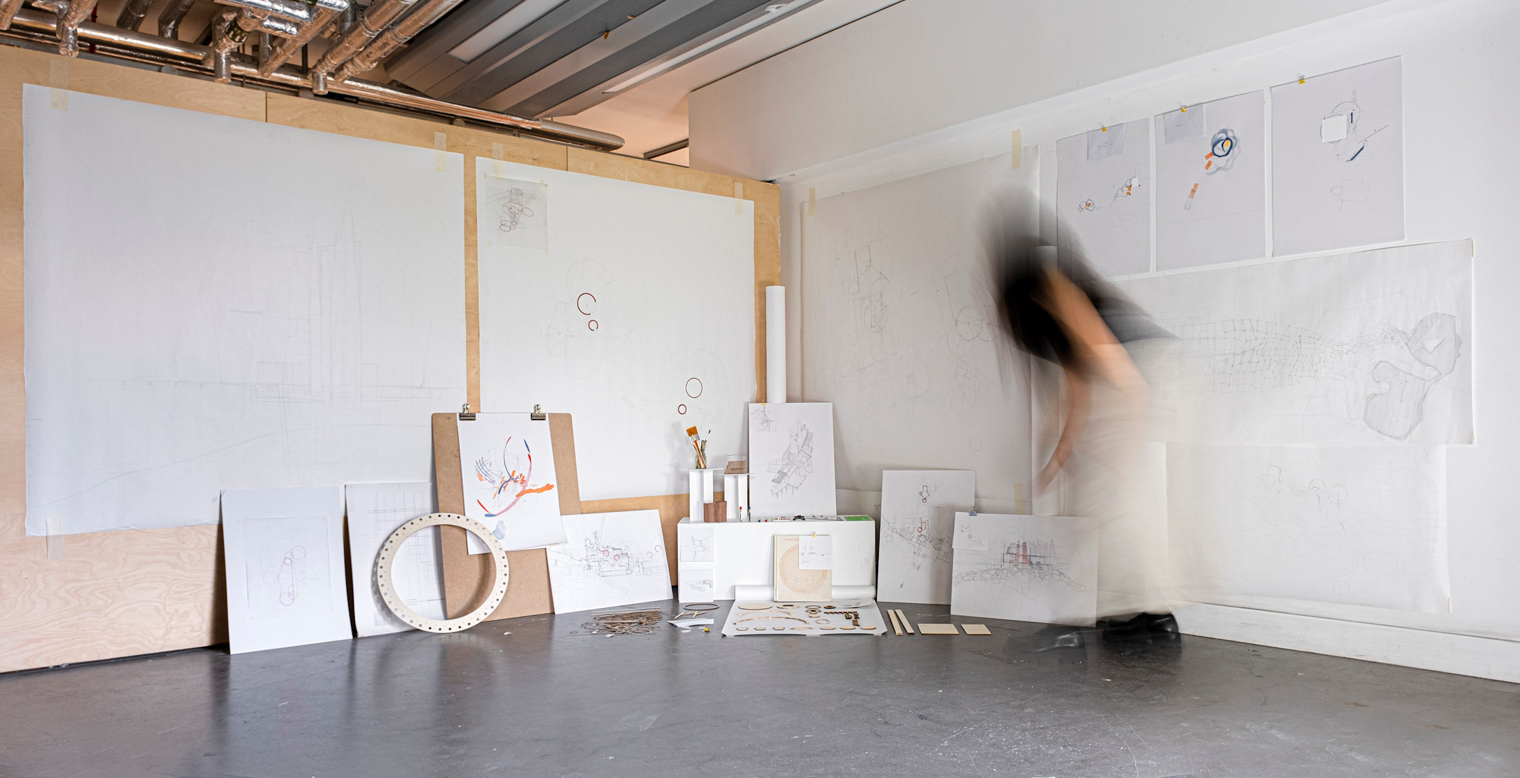 Tempered and Timed Minimum Dwellings for Maximum Social Living