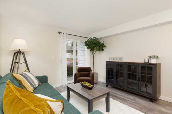 Photo of living room area at Casa Blanca apartments.