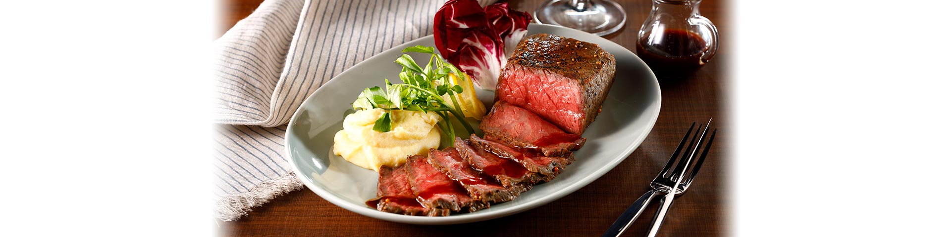 チキン・メイン・肉料理