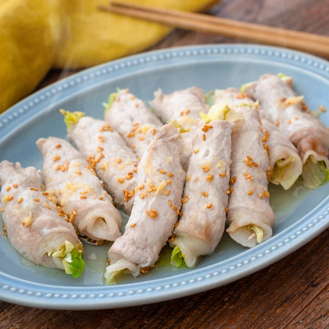 レタスのレンジ肉巻き