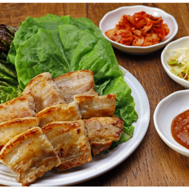 フライパンで簡単 黒豚で作るサムギョプサル