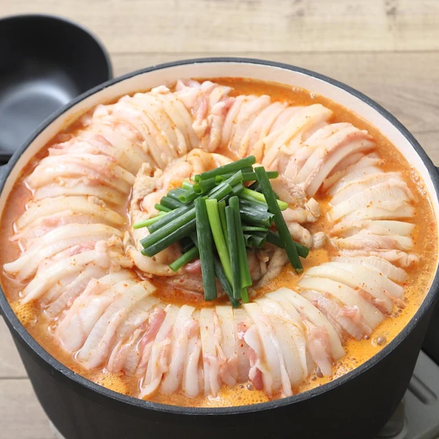 大根の「W味噌」ミルフィーユ鍋