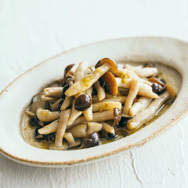 しめじの柚子こしょうマリネ