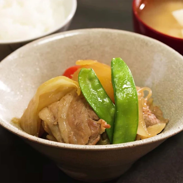 豚バラ肉の肉じゃが