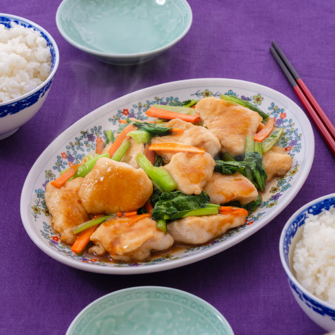 鶏肉と小松菜のオイスター炒め