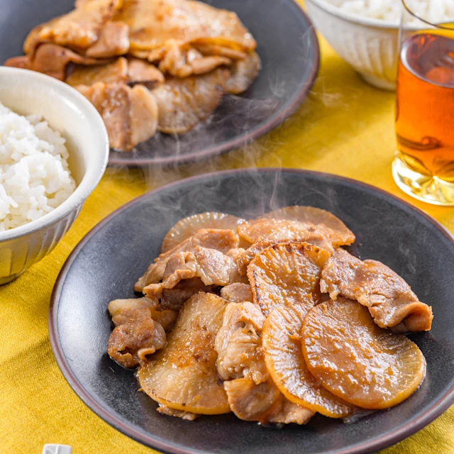 薄切り大根と豚肉の生姜焼き