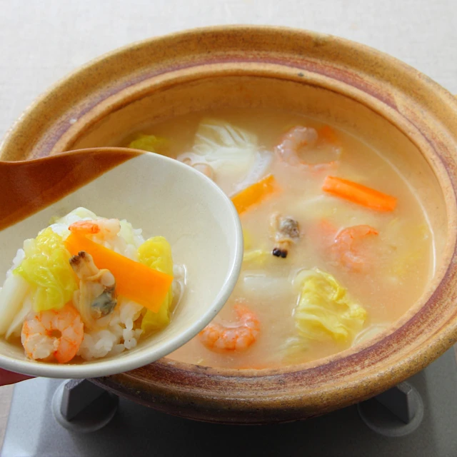 【〆チェン®】中華丼(濃厚鶏白湯)