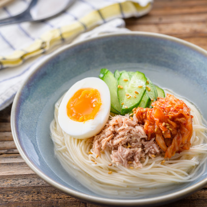 さっぱりうまい！そうめんで簡単冷麺