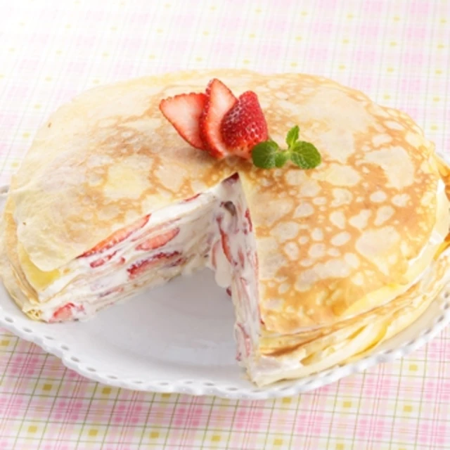 ホットケーキミックスで簡単☆いちごのミルクレープ