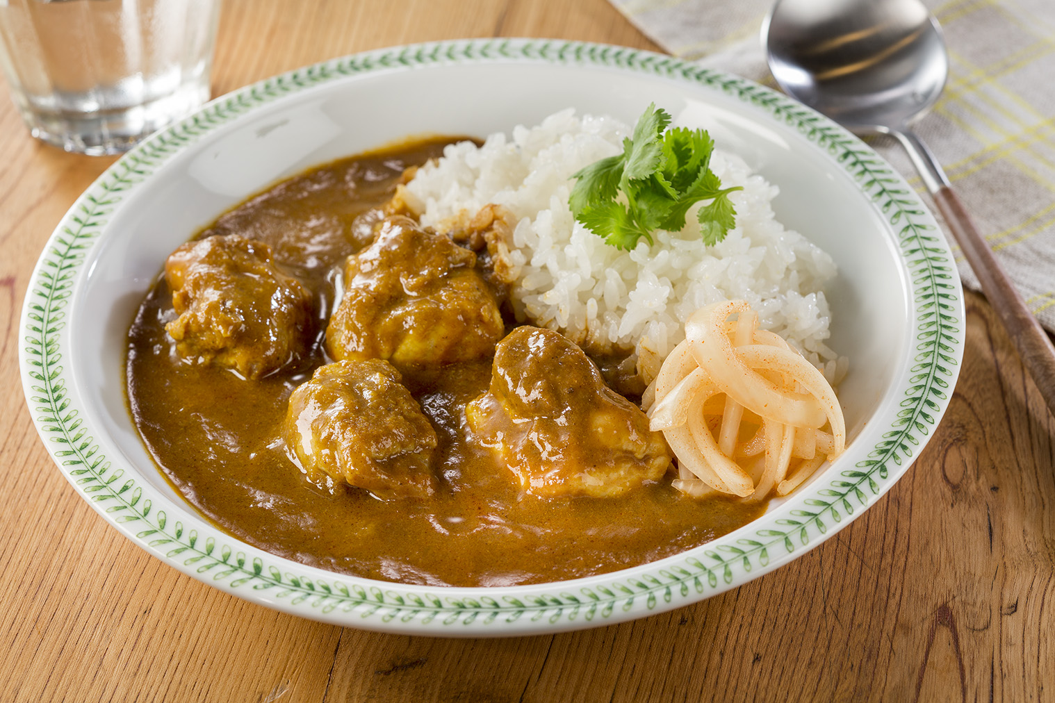 スパイスカレーベースで作るチキンカレー