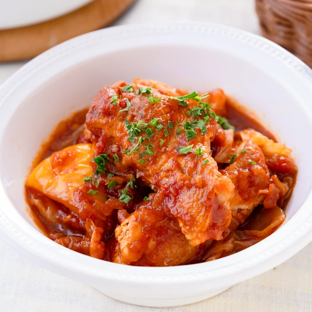 手羽元とキャベツのトマト煮