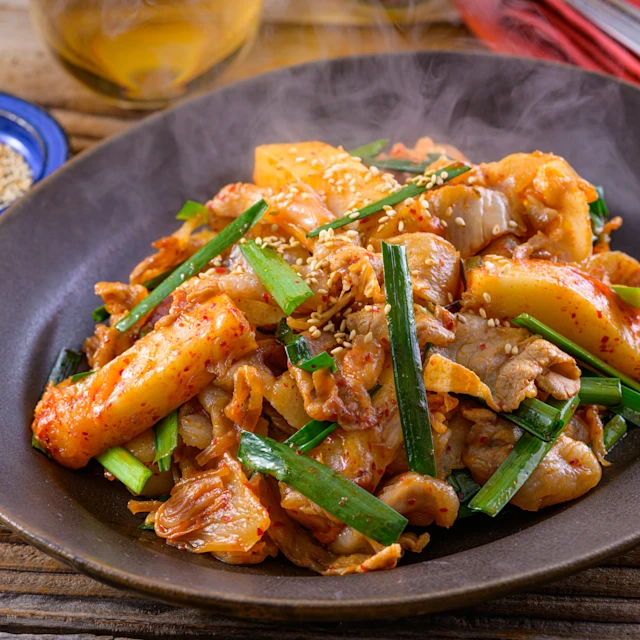 お餅アレンジ!トッポギ風豚キムチ