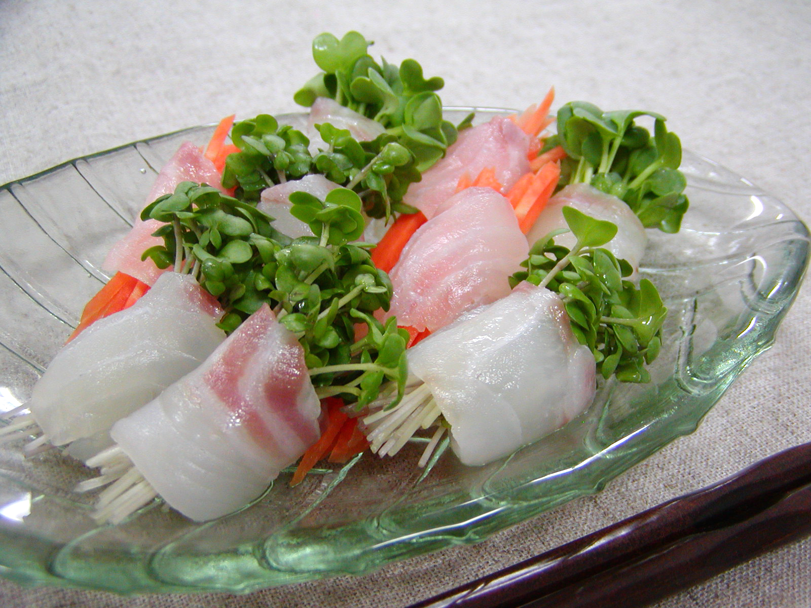 鯛のひとくち新芽ロール