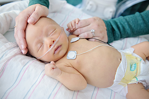 Le Plus Petit Lange Du Monde Par Pampers