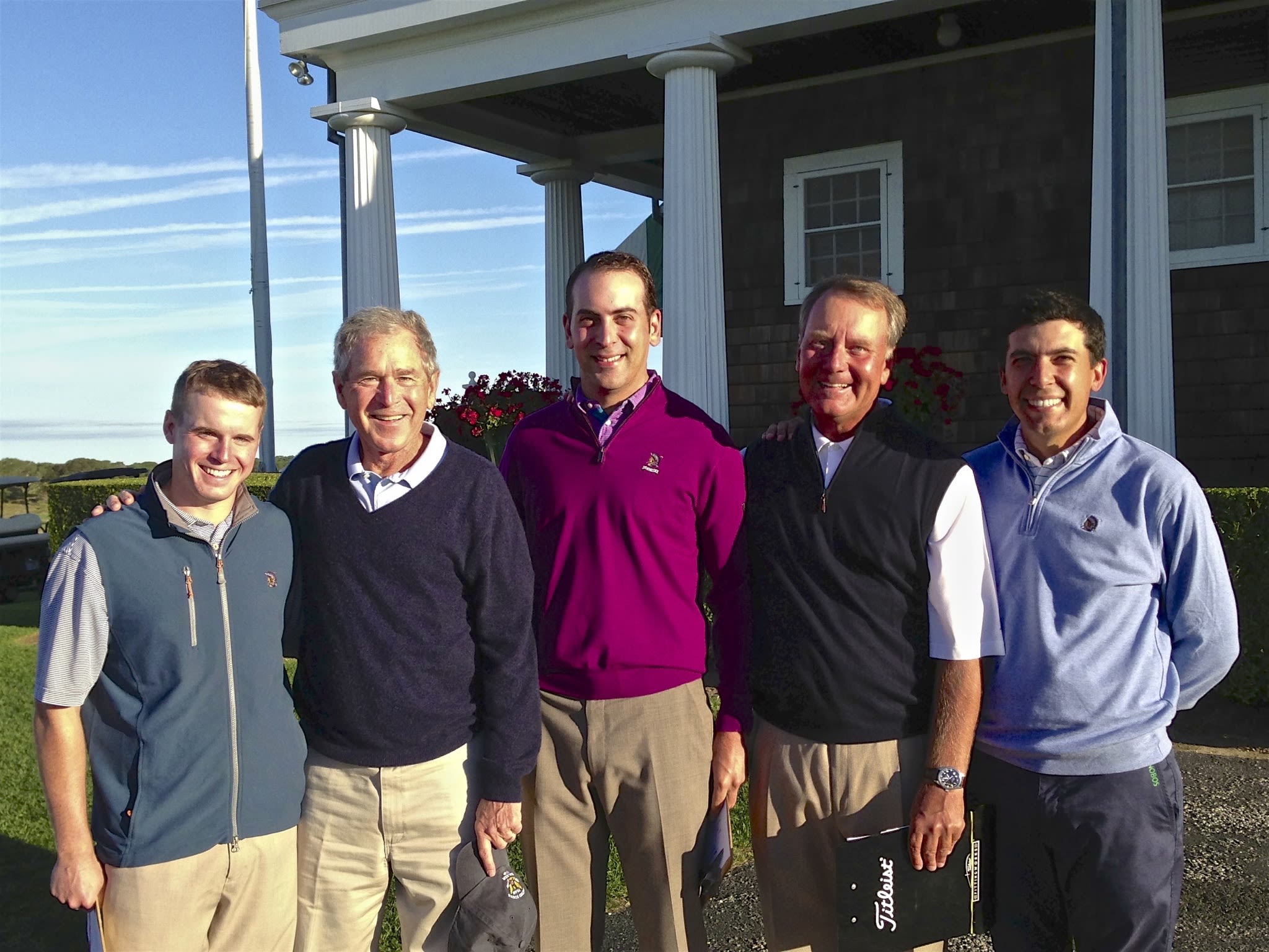 Druga and his staff with President George W. Bush at Shinnecock Hills.