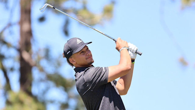 A Swing Tip You Can Learn From the NFL Quarterbacks Who Played in the Super Bowl