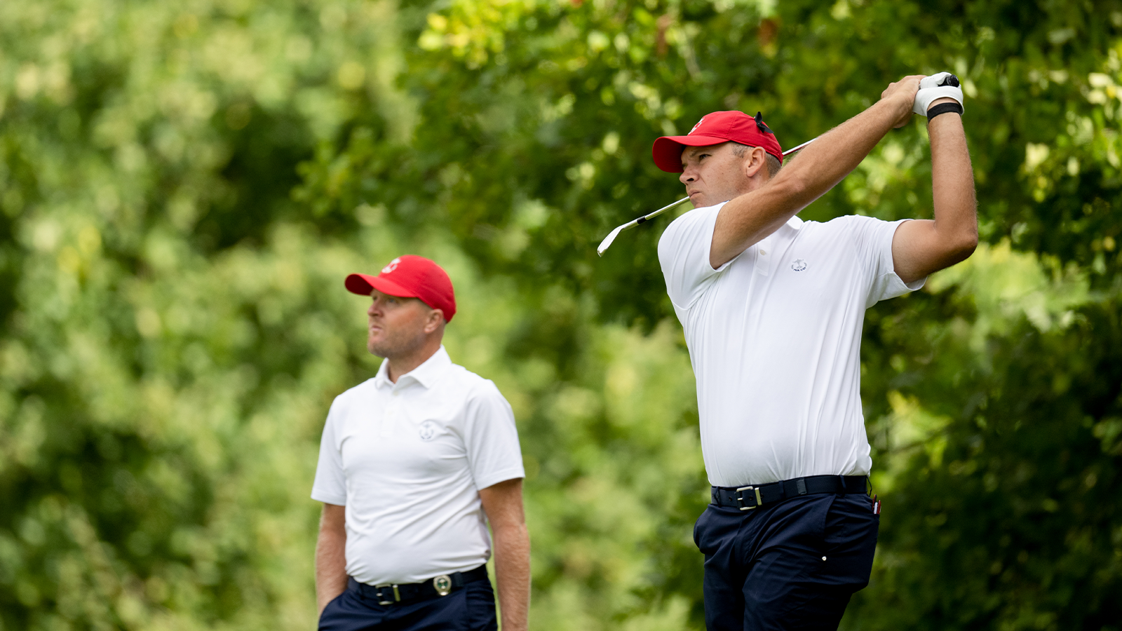 Jared Jones of the United States hits his shot during the 30th PGA Cup at Foxhills Golf Club on September 14, 2022 in Ottershaw, England. (Photo by Matthew Harris/PGA of America)