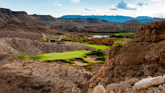 Go Off the Grid for the Ultimate Golf Getaway at Black Jack’s Crossing in Lajitas, Texas