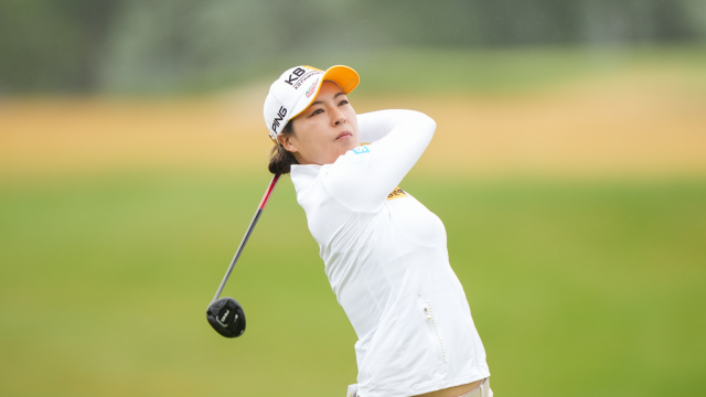 Superb ball Striking Leads to Record-Tying Round for In Gee Chun
