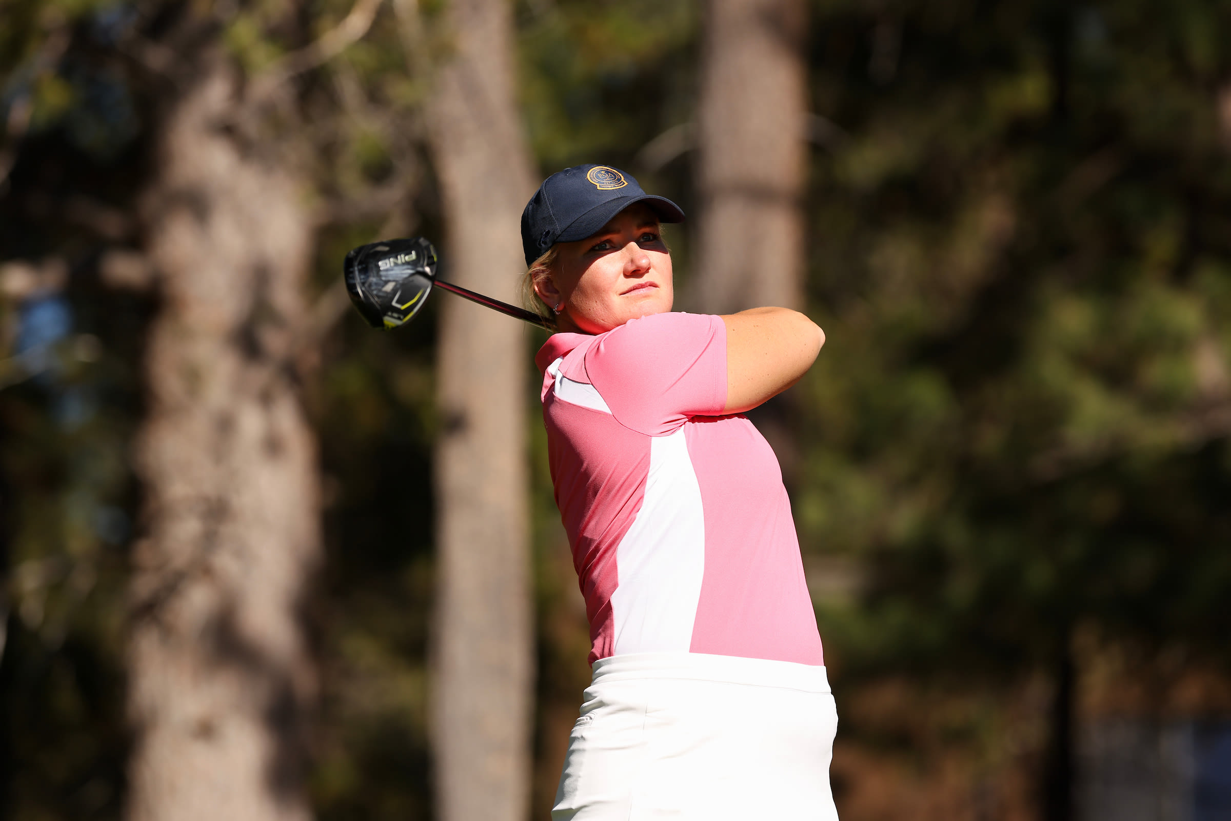 Alexandra Lennartsson of Sweden shot 2-under in round 1.